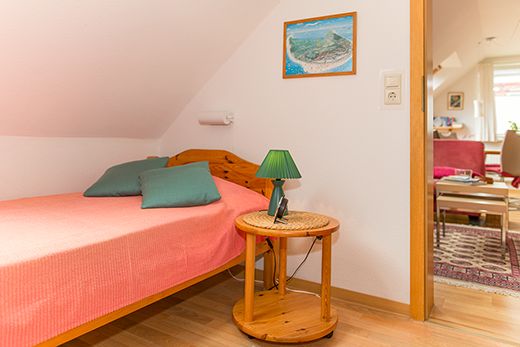 2. Schlafzimmer mit Einzelbett